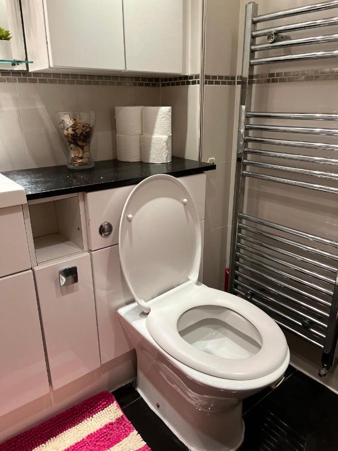 Stunning 1 Bedroom In Stunning Location - Mayfair Area London Kültér fotó